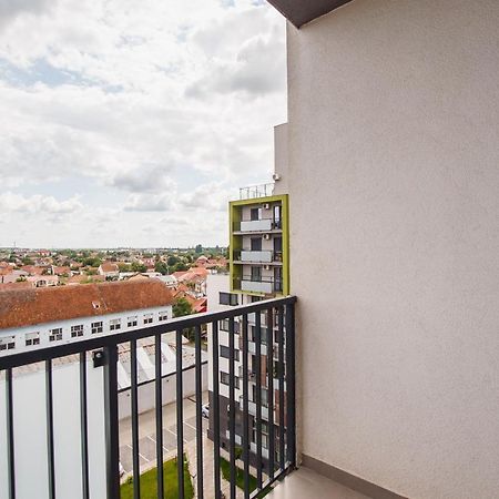 Sunny View 2 Bedroom Central Apartment أرادايا المظهر الخارجي الصورة