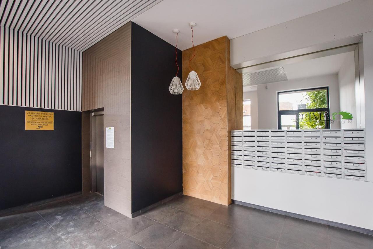 Sunny View 2 Bedroom Central Apartment أرادايا المظهر الخارجي الصورة