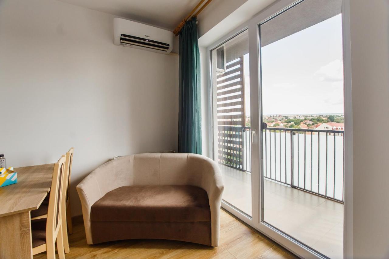 Sunny View 2 Bedroom Central Apartment أرادايا المظهر الخارجي الصورة