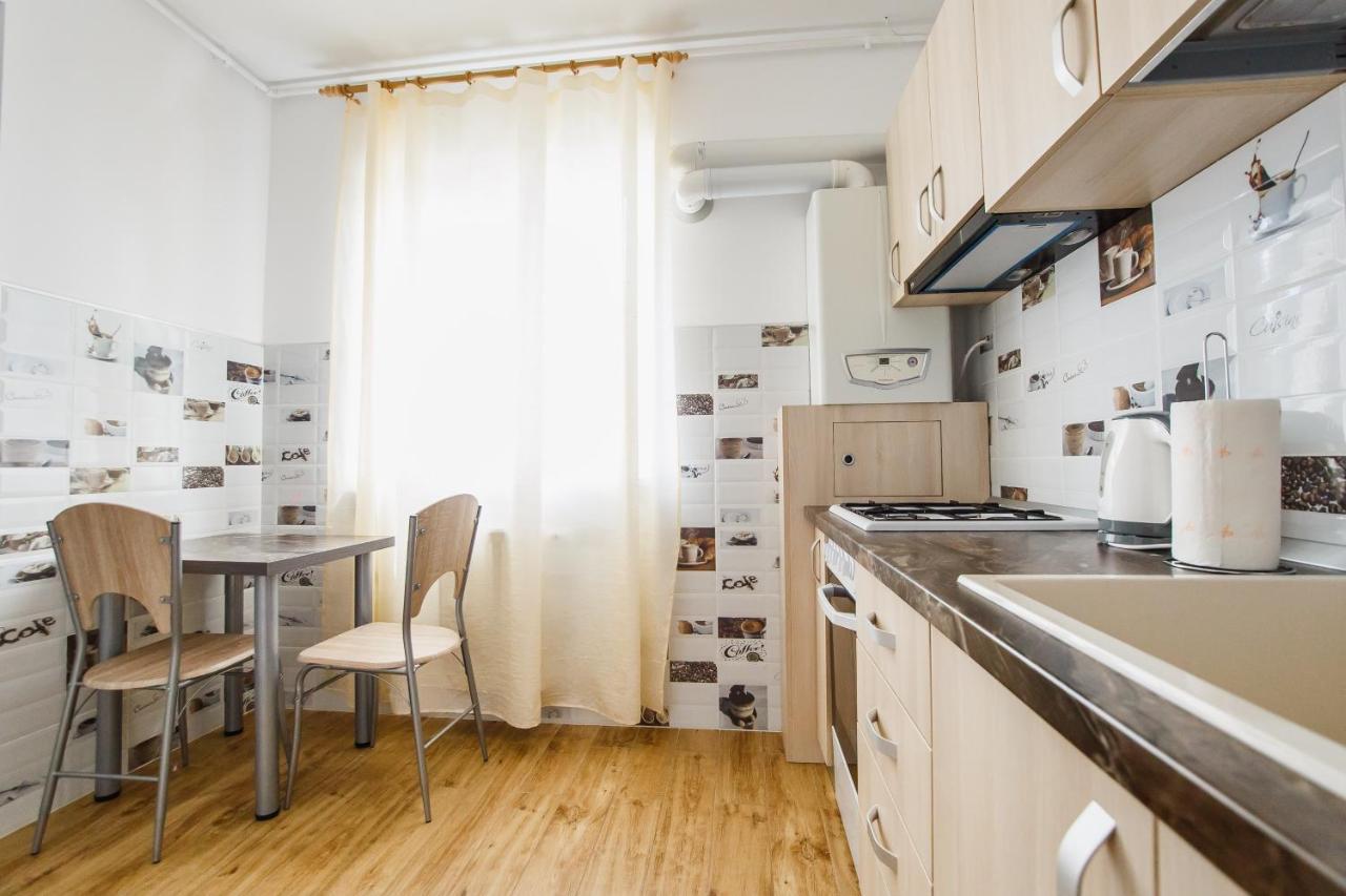Sunny View 2 Bedroom Central Apartment أرادايا المظهر الخارجي الصورة