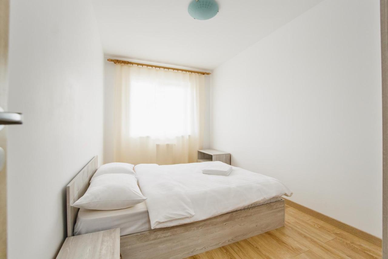 Sunny View 2 Bedroom Central Apartment أرادايا المظهر الخارجي الصورة
